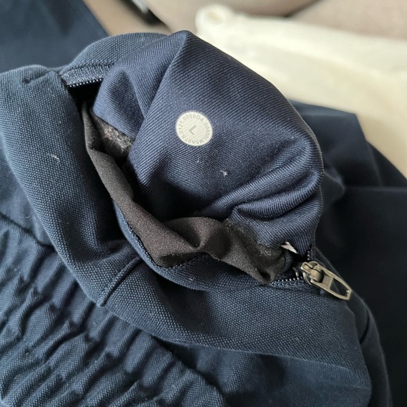 Lululemon Bowline Pant *Utilitech 30" True Navy - Picture 9 of 10